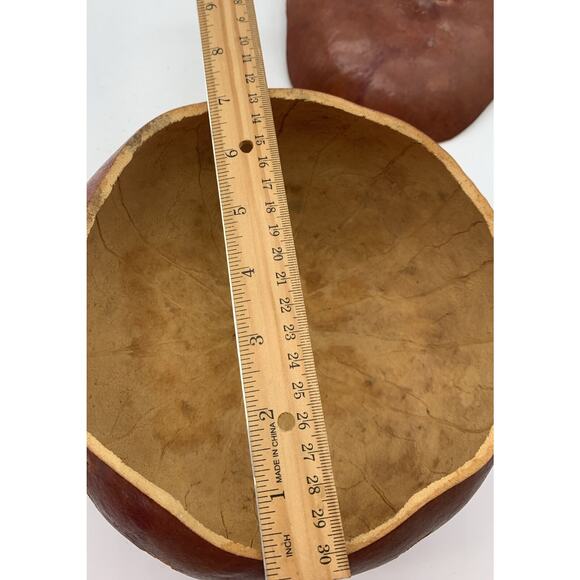 Vintage Hand Carved Gourd Lidded Bowl Roosters Cottage Core Farmhouse Signed - Picture 9 of 9